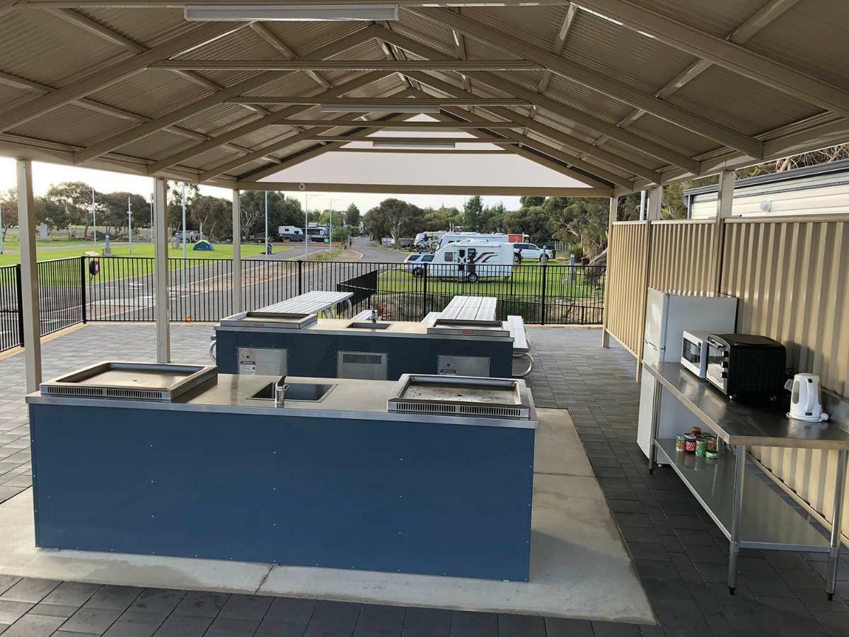 Big4 Bunbury Riverside Holiday Park Eaton Exterior foto